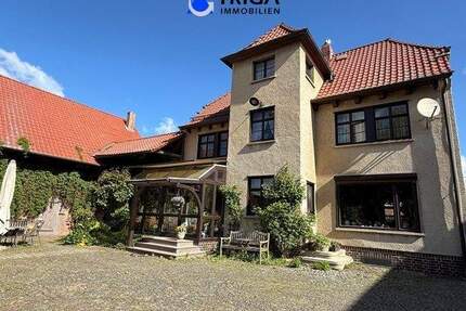 Aussergewöhnliches Grundstücksensemble: Dreiseiten- Hof, charaktervolles Wohnhaus - mit Wohnrecht! - Werther / Kleinwechsungen
