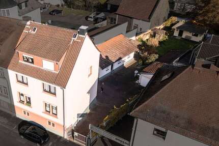 Haus zum Kaufen in Obertshausen 607.000,00 € 170 m²