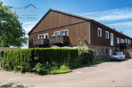 Ruhige 2-Zimmer-Wohnung mit Balkon zu verkaufen - Barmstedt