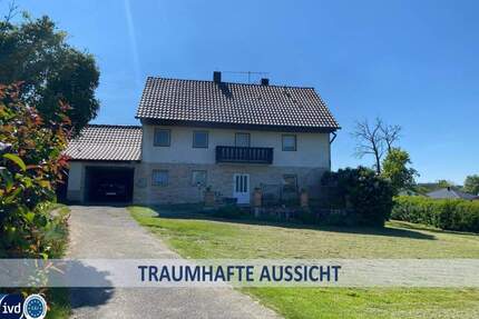 GELEGENHEIT: VERMIETETES ÄLTERES EIN-ZWEIFAMILIENHAUS IN TRAUMHAFTER AUSSICHTSRANDLAGE - Dietersburg Peterskirchen