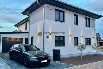 Haus zum Mieten in Bellheim 2.200,00 € 185 m²