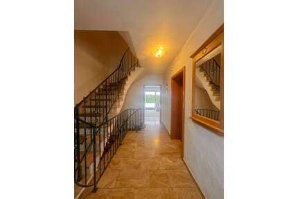 Haus zum Kaufen in Garmisch-Partenkirchen 800.000,00 € 110 m²