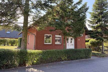 Haus zum Kaufen in Ueckermünde 293.000,00 € 126 m²