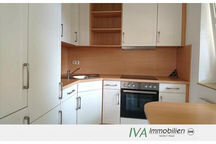 Schicke 1-Raum-Wohnung mit moderner Einbauküche und großem Balkon in hochwertig sanierter Villa - Strehla