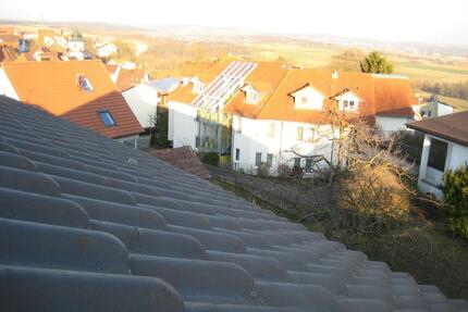 Schöne 1 12-Zimmer-DG-Wohnung mit Ausblick in Ingersheim