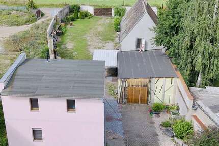 Haus zum Kaufen in Kabelsketal 270.000,00 € 180 m²