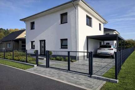 Haus zum Mieten in Panketal 2.790,00 € 170 m²