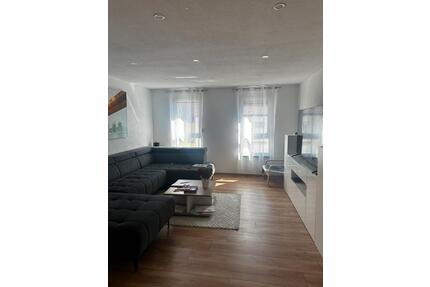 Kernsanierte 4-Zimmer Wohnung mit Ausbaupotenzial - Klingenmünster