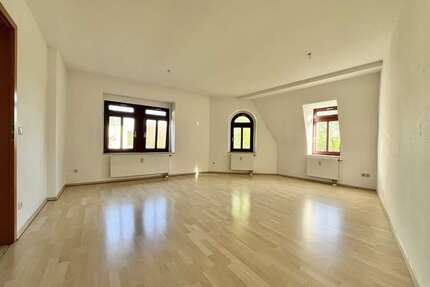 Wohnung zum Kaufen in Dresden 325.000,00 € 111.45 m²