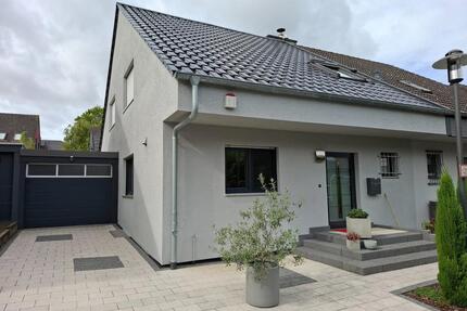 DHH in verkehrsberuhigter Lage in Ober-Saulheim, provisionsfrei