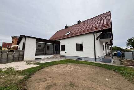 Haus zum Kaufen in Aichach 540.000,00 € 140 m²