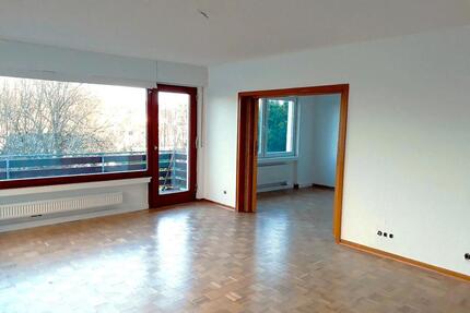 Helle Maisonette Wohnung - 1.400,00&nbsp;EUR Kaltmiete, ca.&nbsp; 100,00&nbsp;m&sup2; in Essen (PLZ: 45239) Stadtbezirk IX