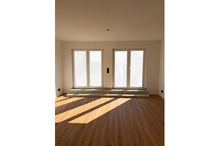 Neubau | Haus zur Miete | 5 Zimmer mit Garten - München Pasing-Obermenzing