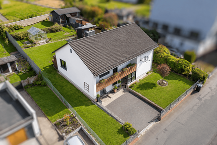 Haus zum Kaufen in Herborn 187.000,00 € 120 m²