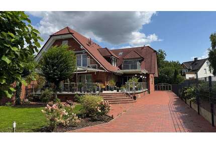 Haus zum Kaufen in Rinteln 725.000,00 € 378 m²