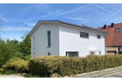 Haus zum Kaufen in Hersbruck 895.000,00 € 143 m²