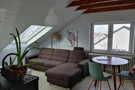 Top Kapitalanlage: Charmvolle 2-Zimmer DG-Wohnung WN-Hohenacker - Waiblingen Bittenfeld