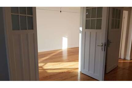 Wohnung zum Mieten in Hamburg 2.150,00 € 60 m²