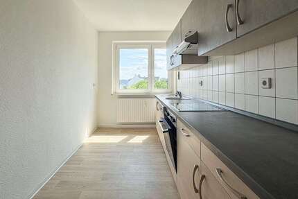 Wohnung zum Mieten in Plauen 229,00 € 47.18 m²