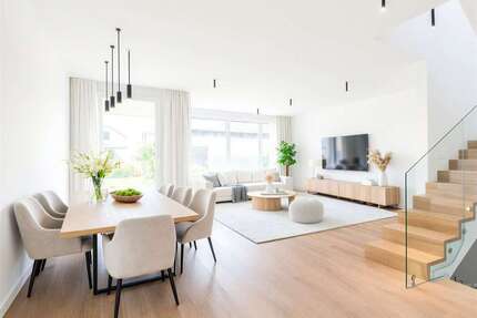 Haus zum Kaufen in Althengstett 885.000,00 € 153.8 m²