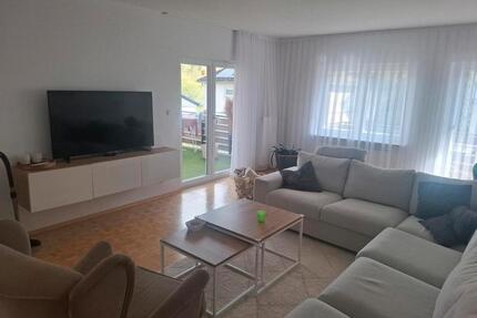 Wohnung vermieten - 1.300,00&nbsp;EUR Kaltmiete, ca.&nbsp; 124,00&nbsp;m&sup2; in Schmitten im Taunus (PLZ: 61389)