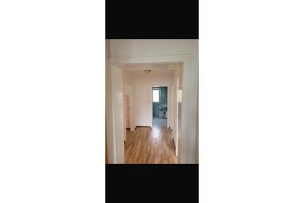 Wohnung in Achern - 950,00&nbsp;EUR Kaltmiete, ca.&nbsp; 65,50&nbsp;m&sup2; in Renchen (PLZ: 77871)