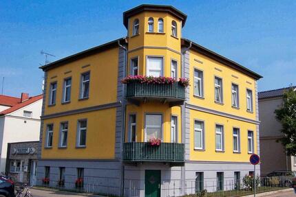 1-Zimmer-Wohnung ab 01.05.2026 - 385,00&nbsp;EUR Kaltmiete, ca.&nbsp; 35,00&nbsp;m&sup2; in Waren (Müritz) (PLZ: 17192)