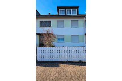 Modernisiertes Mehrfamilienhaus in Koblenz-Kesselheim - Urmitz