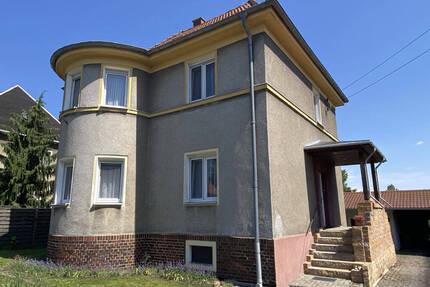 Einfamilienhaus mit historistischer Note, in ruhiger Lage von Riesa-Gröba!