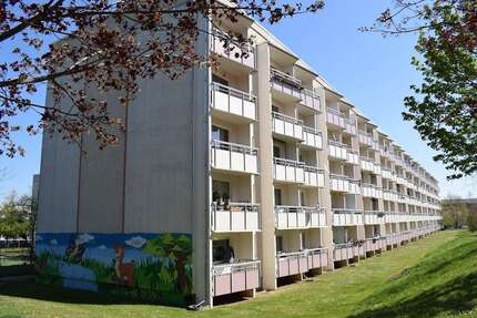 Wohnung zum Mieten in Gotha 305,00 € 50.7 m²