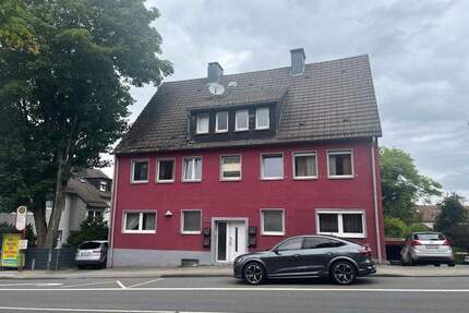 Modernisiertes 4-Familienhaus aufgeteilt in 4 Eigentumswohungen nach Weg mit Garage, Balkon, Garten und Carport Nähe Klinikum... - Lüdenscheid