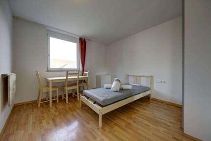 WG-Zimmer in Stuttgart 545,00 € 13 m²