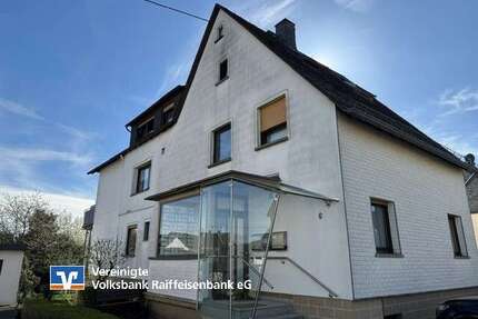 Haus zum Kaufen in Morbach 275.000,00 € 275 m²