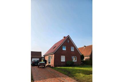 Einfamilienhaus mit Ausblick - 289.000,00&nbsp;EUR Kaufpreis, ca.&nbsp; 117,00&nbsp;m&sup2; in Esens (PLZ: 26427)