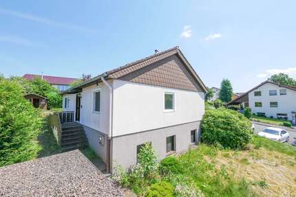 Haus zum Kaufen in Altenbeken 209.000,00 € 136.84 m²