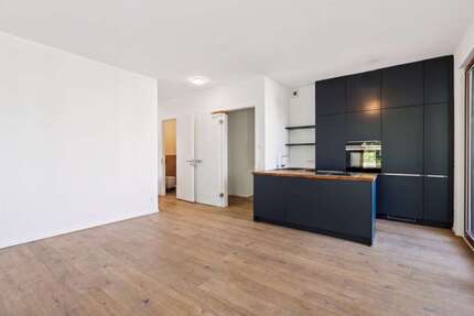Wohnung zum Mieten in Düsseldorf-Oberkassel 2.000,00 € 84 m²