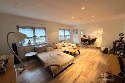 Haus zum Kaufen in Sandersdorf 300.000,00 € 170 m²