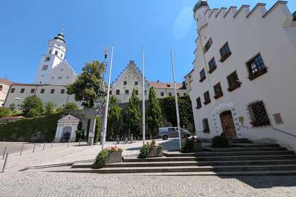 Haus zum Kaufen in Babenhausen 590.000,00 € 276 m²