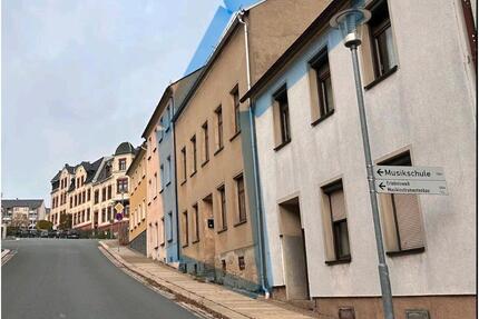 Großzügiges Haus mit Kamin, Werkstatt und viel Potenzial in Markneukirchen