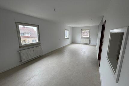 Besondere Dachgeschoss-Wohnung in Frankweiler (teilmöbliert) - Siebeldingen