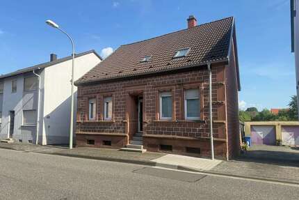 Haus zum Kaufen in Mackenbach 269.000,00 € 123 m²