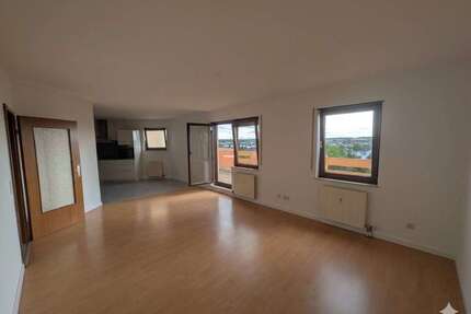 Wohnung zum Mieten in Tamm 1.490,00 € 127 m²