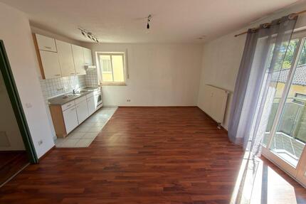 Nachmieter für die Wohnung - 680,00&nbsp;EUR Kaltmiete, ca.&nbsp; 44,00&nbsp;m&sup2; in Neustadt an der Donau (PLZ: 93333)