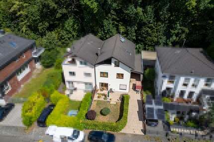 Haus zum Kaufen in Bonn Ramersdorf 595.000,00 € 161 m² - Bonn / Ramersdorf