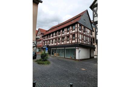 Haus Fachwerkhaus zu verkaufen - 299.000,00&nbsp;EUR Kaufpreis, ca.&nbsp; 360,00&nbsp;m&sup2; in Grünberg (PLZ: 35305)