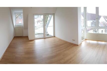 Herrliche, sonnige 2 Zi. Whg mit Balkon - Gessertshausen