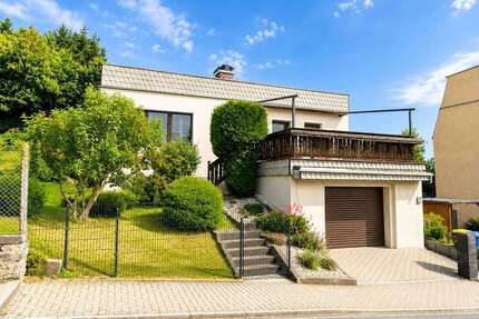 Haus zum Kaufen in Crimmitschau 250.000,00 € 90 m²