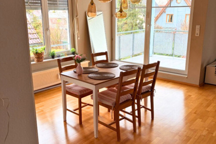 Schönes WG-Zimmer in 104 qm Wohnung mit Garten und Balkon - Darmstadt Eberstadt