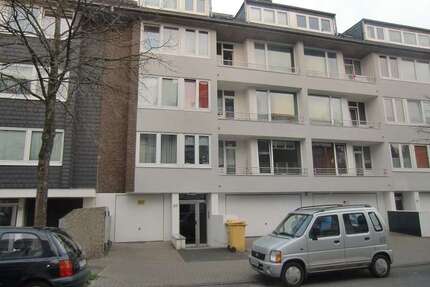 Haus zum Kaufen in Düsseldorf 5.080.000,00 € 1716 m²