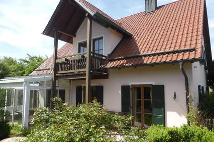 Landvilla mit Sauna bei Diedorf, provisionsfrei